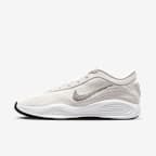 G.T. Hustle Academy EP Basketball Shoes. Nike VN